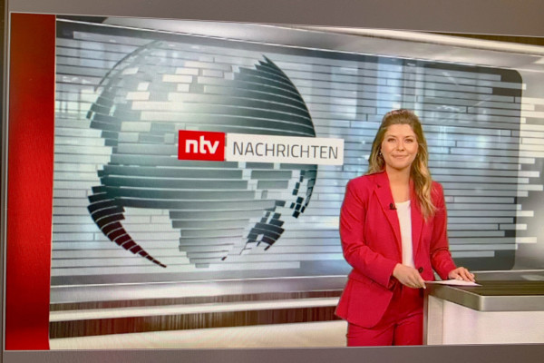 Sportreporterinnen am Nürburgring 